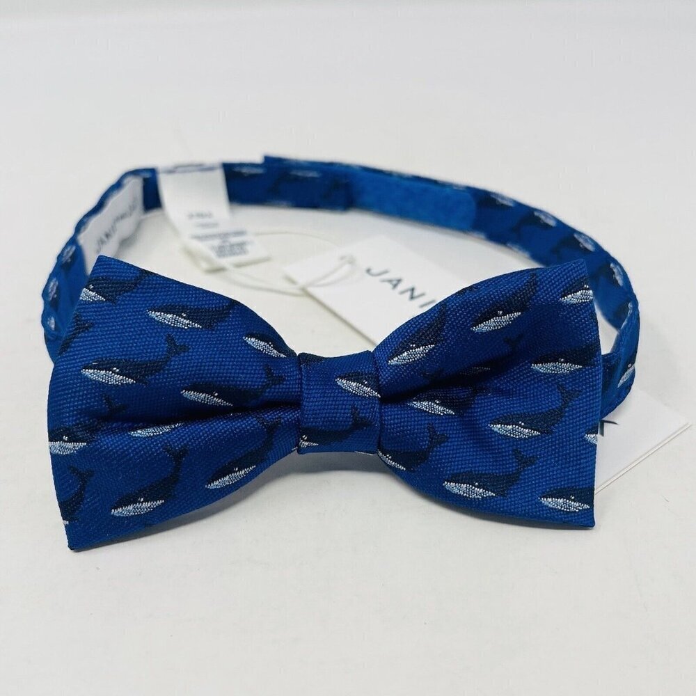 Janie and Jack Youth Boys Size 2-5 Years Adjustable Whale Print Bowtie in Blue